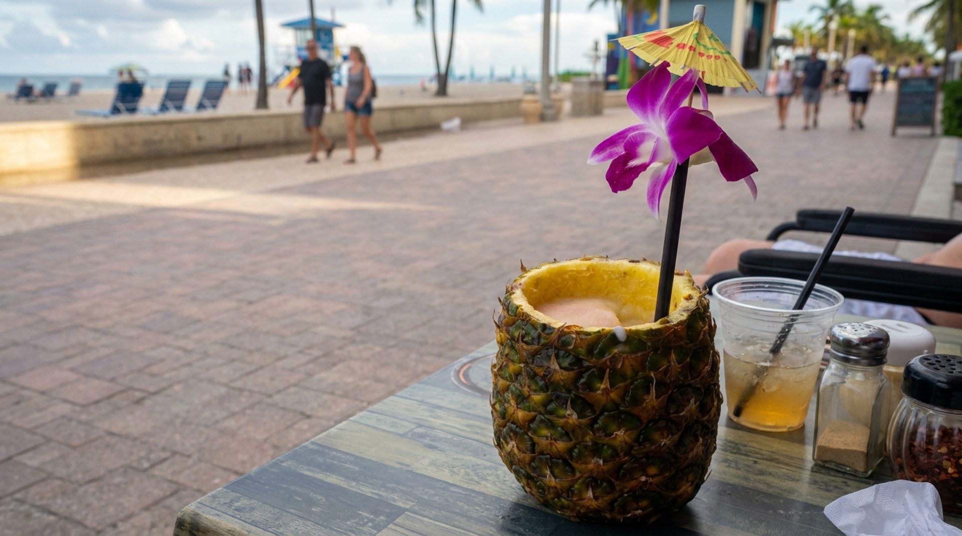 Drinks by the beach